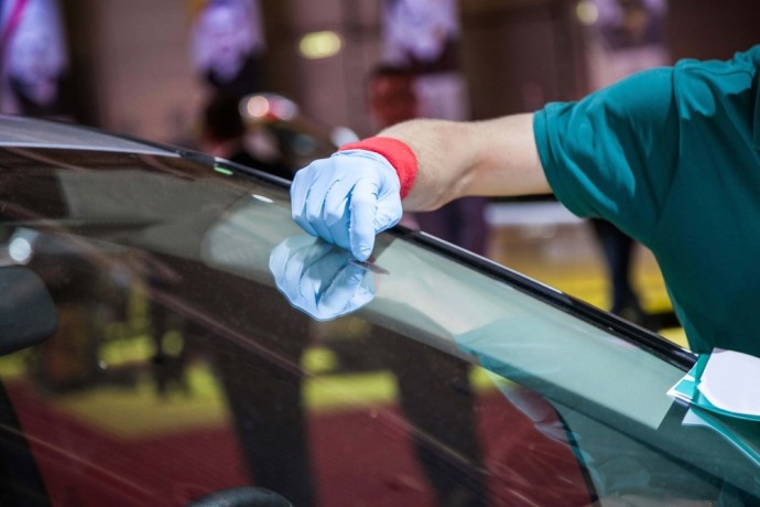 windscreen-repair-dubai-big-0