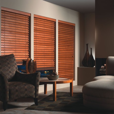 buy-premium-quality-wooden-blinds-at-fixit-dubai-big-2