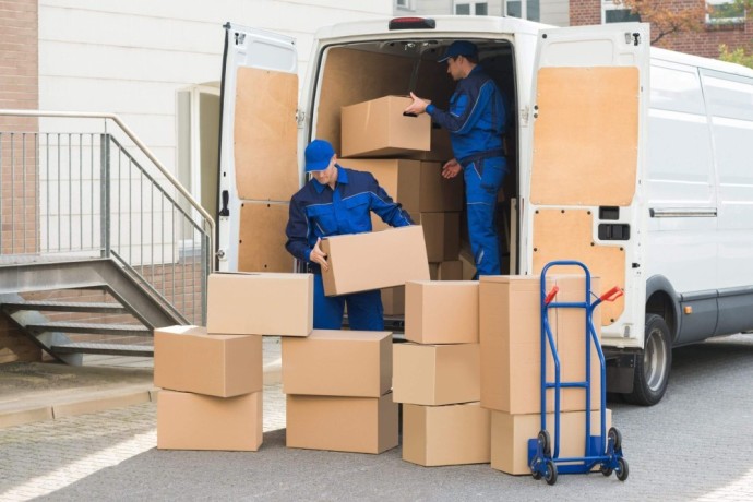 affordable-and-reliable-furniture-removalists-brisbane-big-1