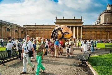 choose-the-exclusive-vatican-guided-tours-offering-the-best-sightseeing-with-vip-access-big-0